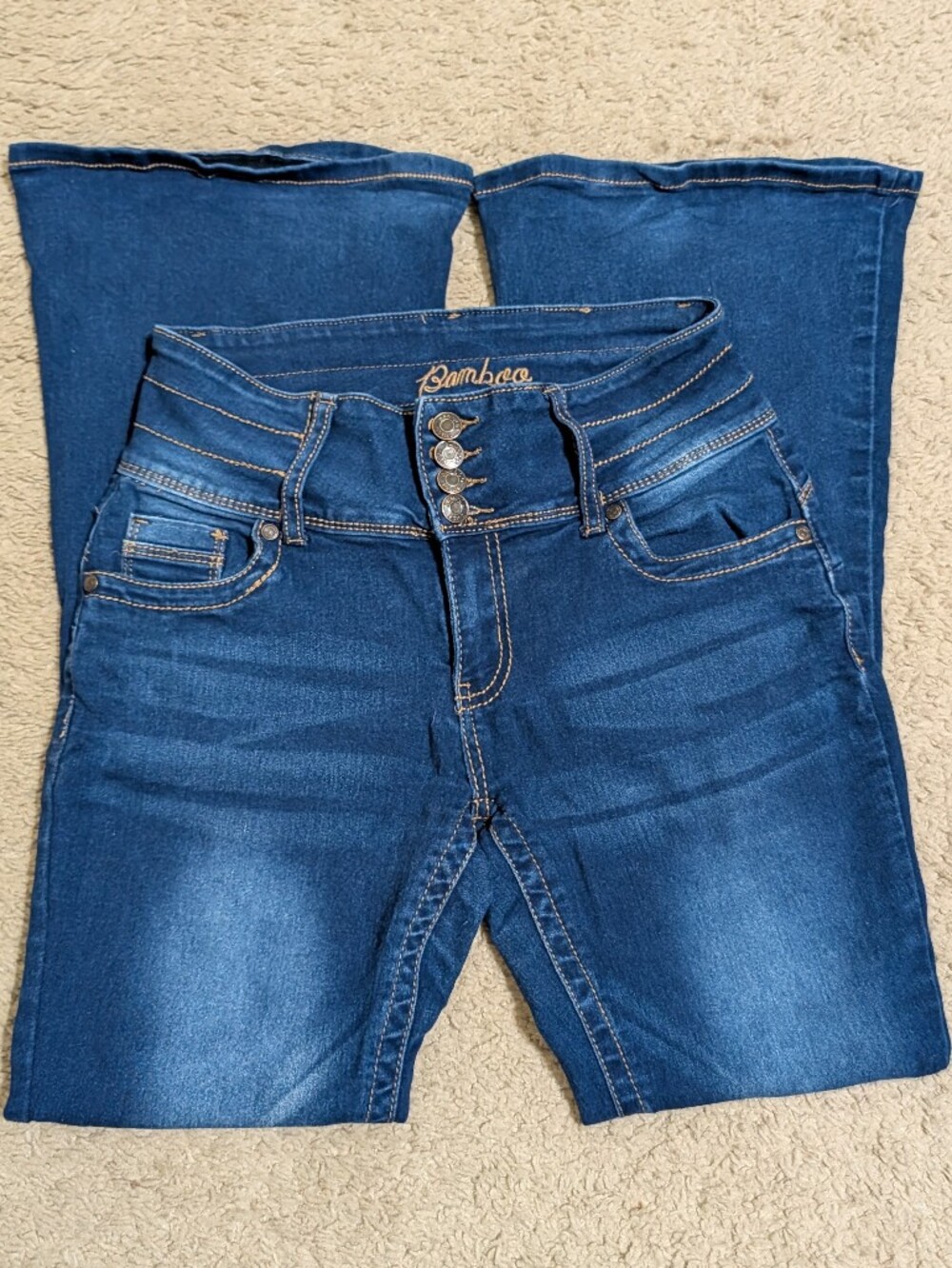 BAMBOO High-Rise Dark Blue Women’s Jeans with Decorative Buttons